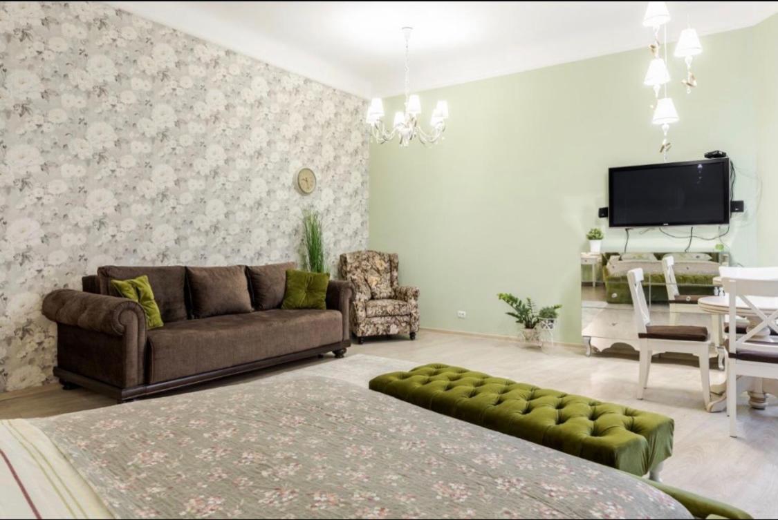 Edem Apartments In ลวีฟ ภายนอก รูปภาพ
